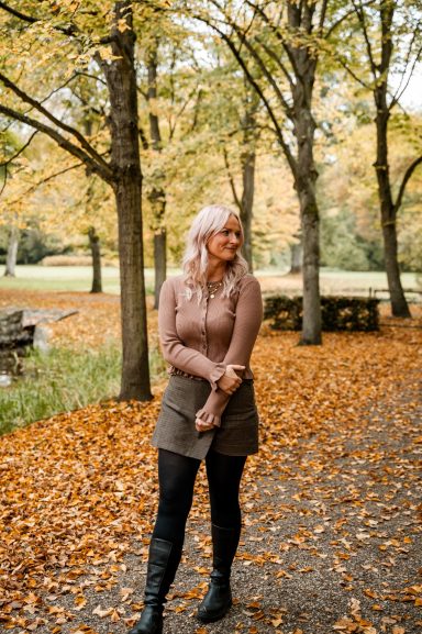 Julia im Schlosspark